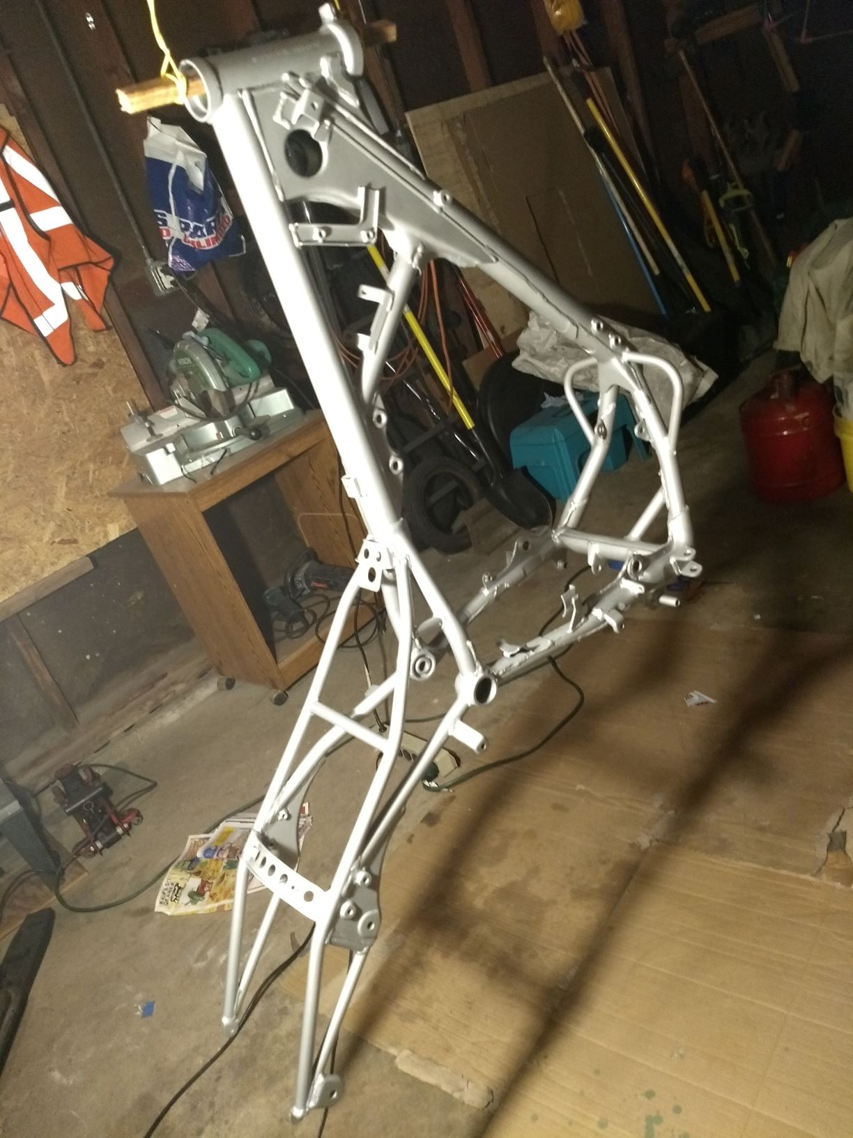 Frame 2x.jpg