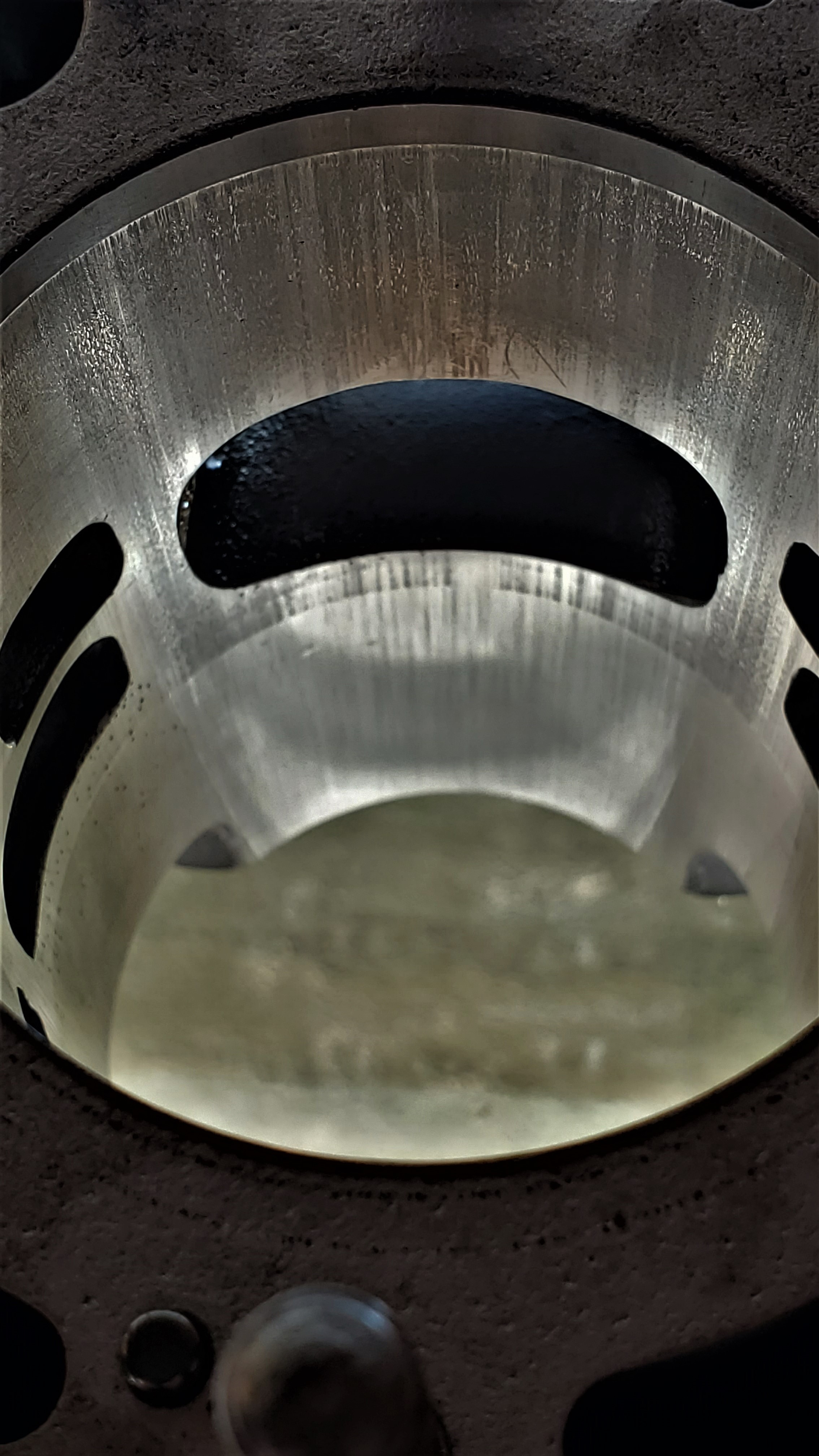 Replated cylinder intake side at 10 hours with new piston #2
