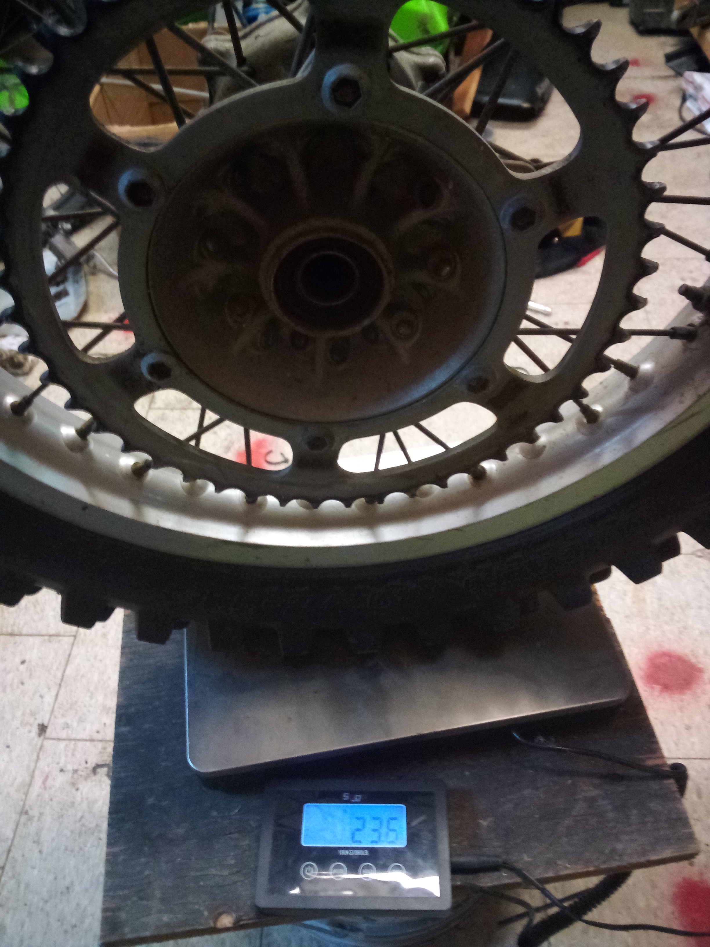 RearWheelTireSprocket.jpg