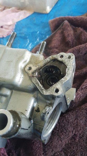 kdx power valve rod stuck emailer.jpg