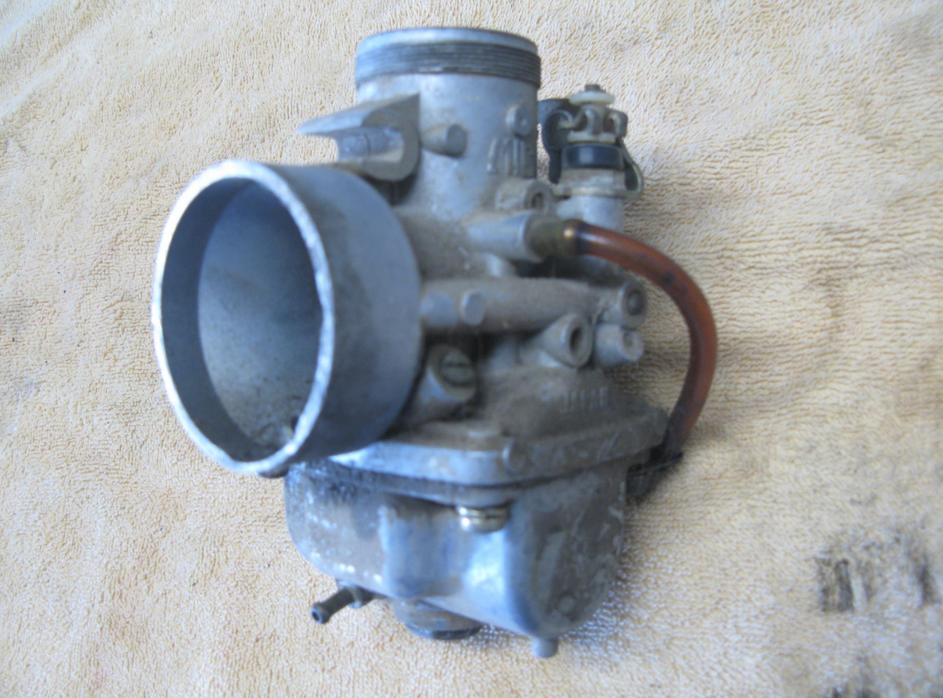 kdx175_00_carb.jpg